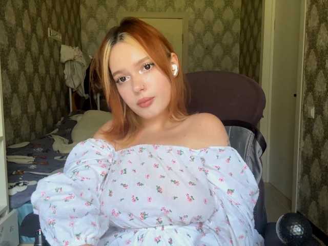 VinitaBurly live cam preview