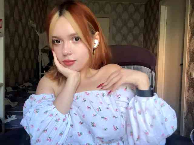 VinitaBurly webcam