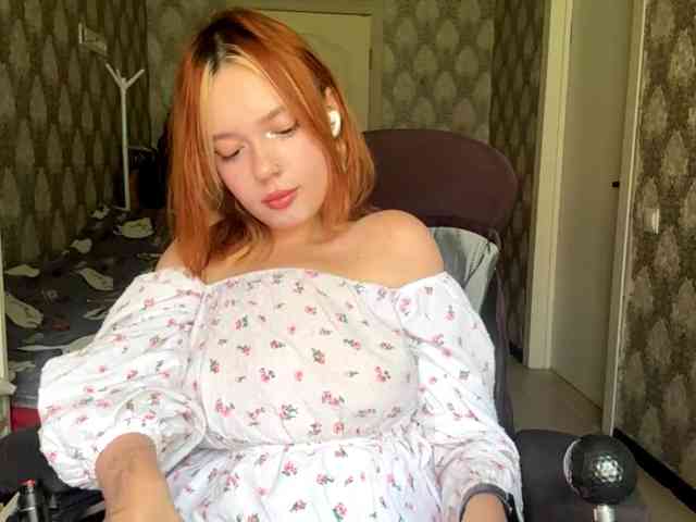 VinitaBurly webcam