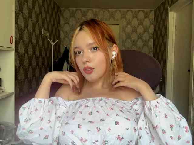VinitaBurly webcam