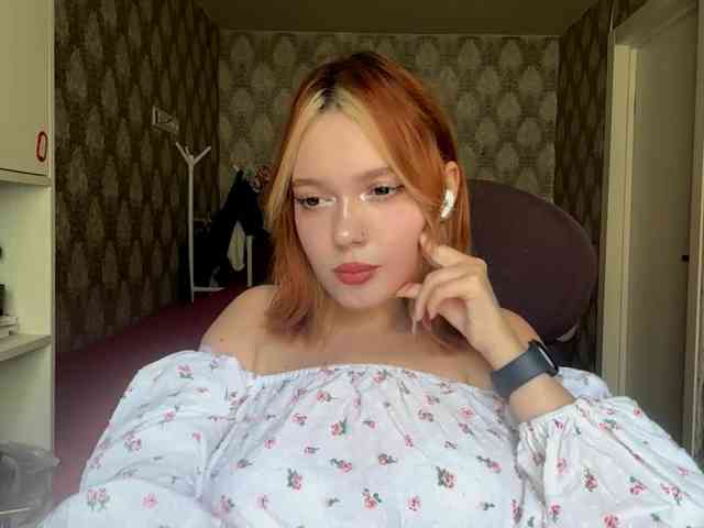 VinitaBurly webcam