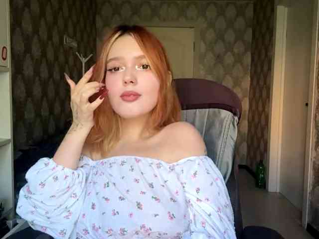 VinitaBurly webcam