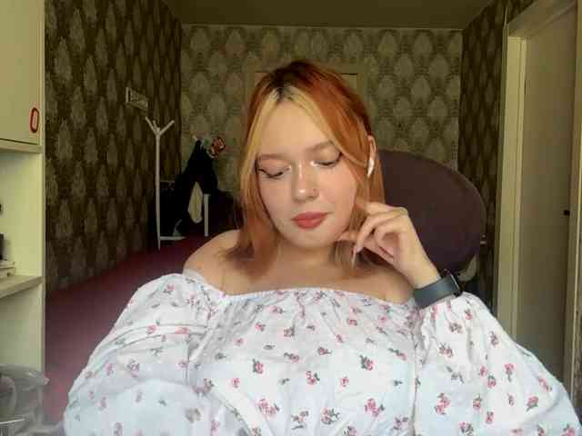VinitaBurly webcam