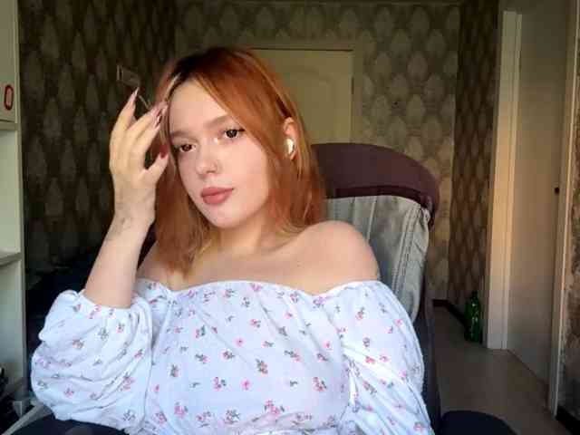 VinitaBurly webcam