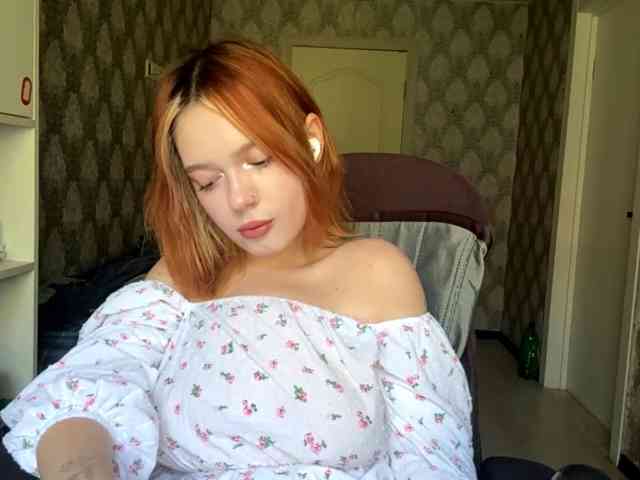 VinitaBurly webcam