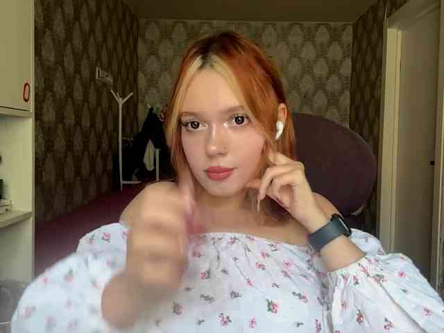 VinitaBurly webcam