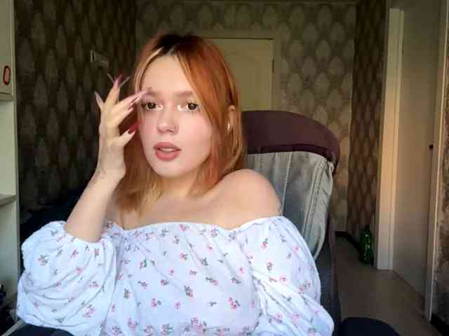 VinitaBurly webcam