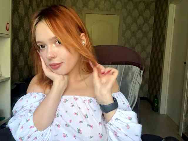 VinitaBurly webcam