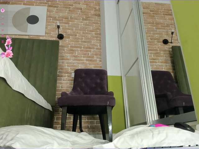 NikiYoko live cam on BongaCams