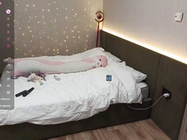 CutieLolaBunny live cam on BongaCams