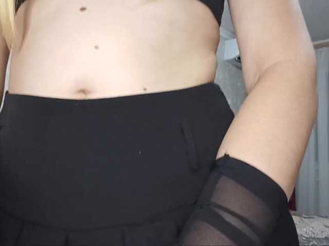 CutieLolaBunny live cam on BongaCams