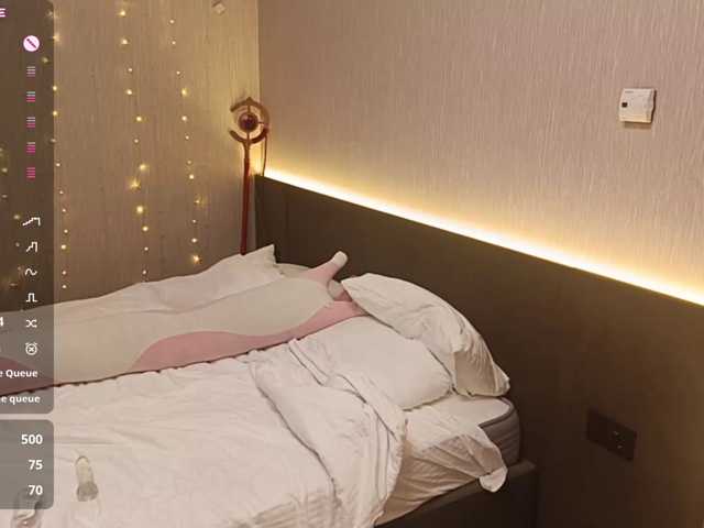 CutieLolaBunny live cam on BongaCams