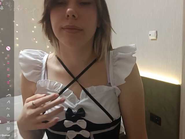 CutieLolaBunny live cam on BongaCams