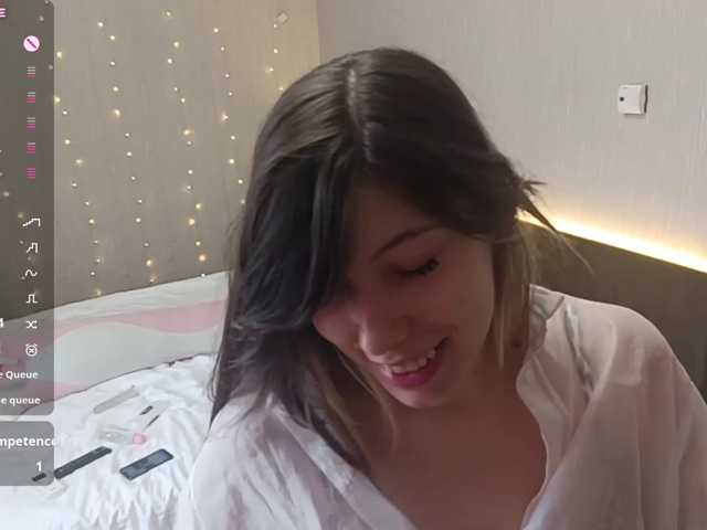 CutieLolaBunny live cam on BongaCams
