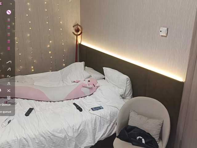 CutieLolaBunny live cam on BongaCams