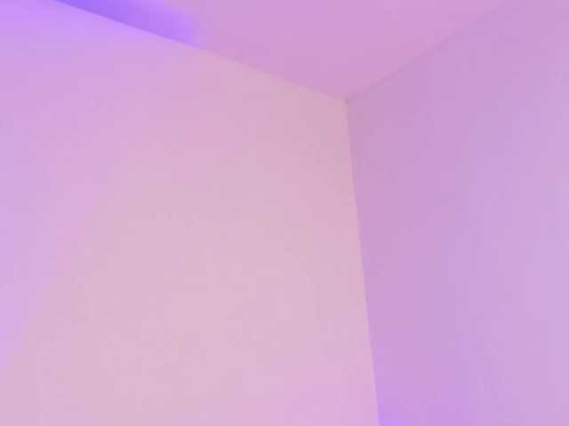 Hannahprada9 live cam on BongaCams