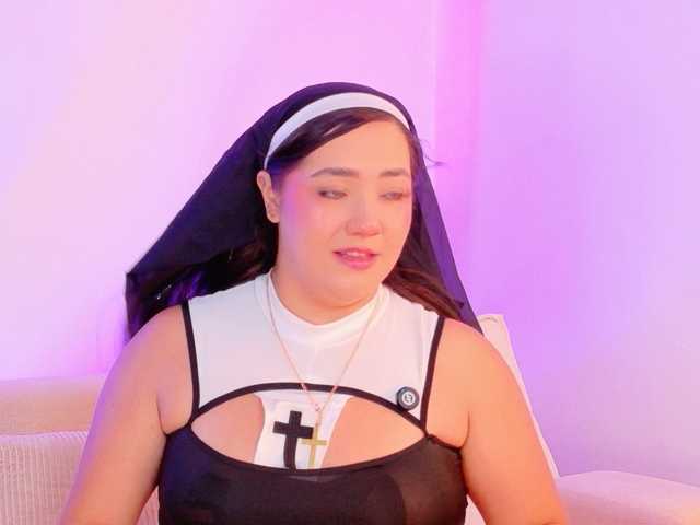Hannahpradaa live cam on BongaCams