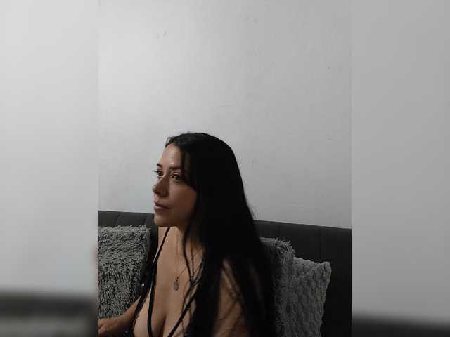 VivianBigBoobs