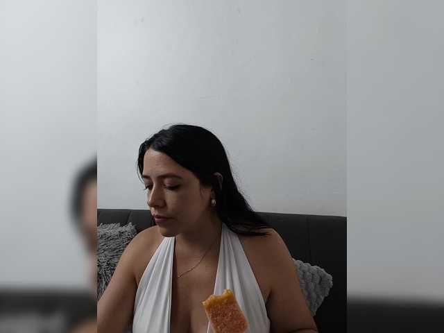 VivianBigBoobs live cam preview