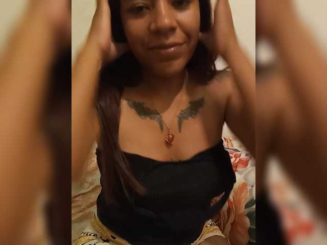 Conejamala69 live cam on BongaCams