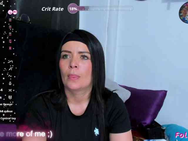 HORNYXXX26