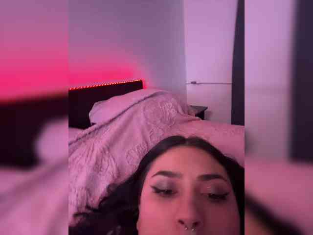 yasminevixen's live room