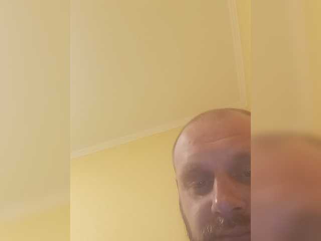 Iva1990 live cam preview