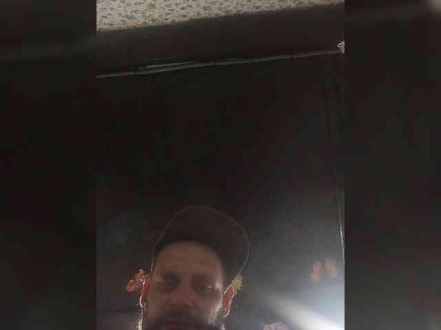 Iva1990 webcam