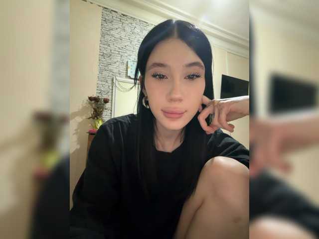 SpaceGracea live cam on BongaCams