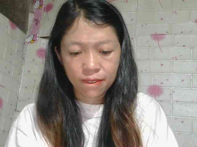 Lissa-xinh webcam