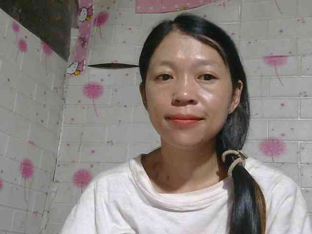 Lissa-xinh webcam
