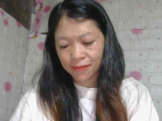 Lissa-xinh webcam