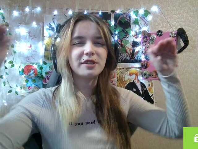 YourLittleDoll live cam on BongaCams