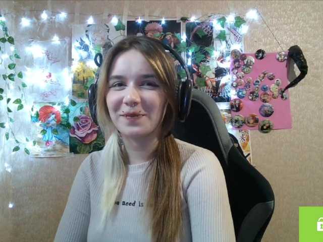 YourLittleDoll live cam on BongaCams