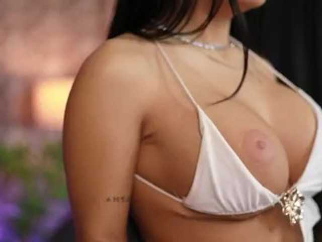 LeylaSaint