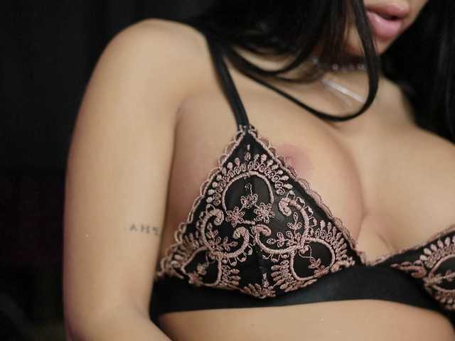 LeylaSaint
