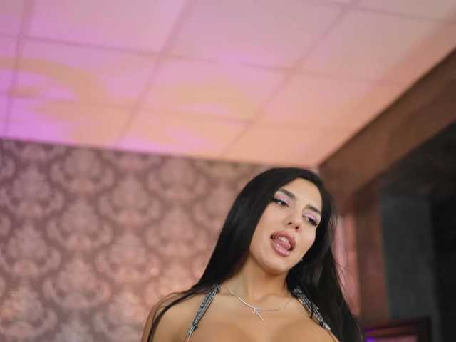 LeylaSaint