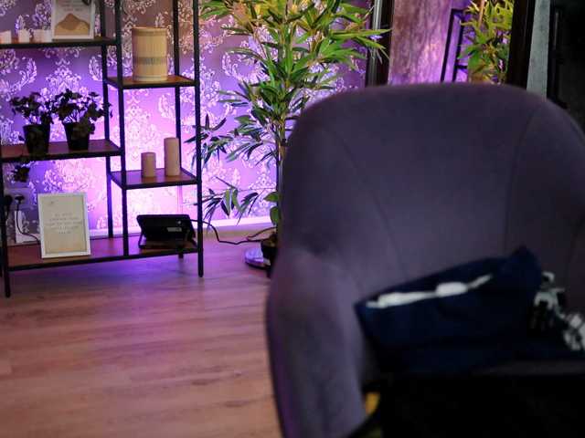 LeylaSaint live cam preview