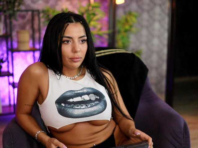 LeylaSaint