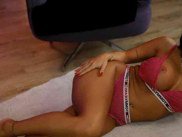LeylaSaint