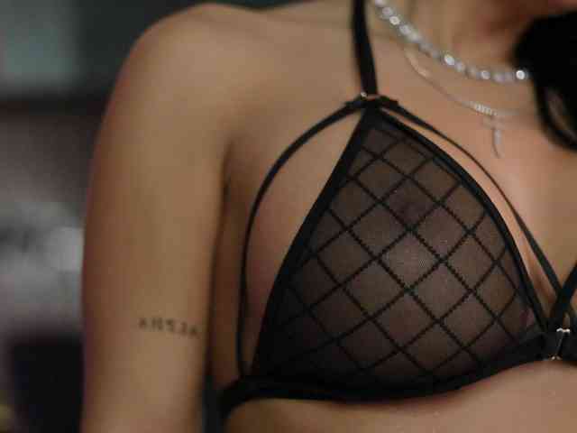 LeylaSaint