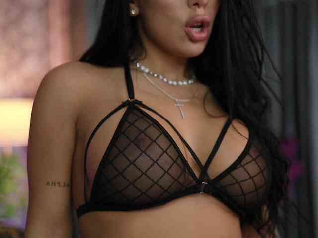 LeylaSaint