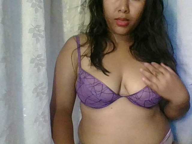 Ericah-Boobss live cam preview