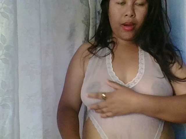 Ericah-Boobss live cam preview