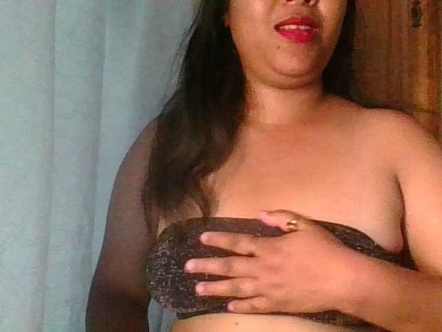 Ericah-Boobss live cam on BongaCams