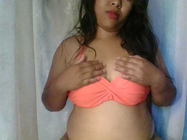 Ericah-Boobss live cam on BongaCams