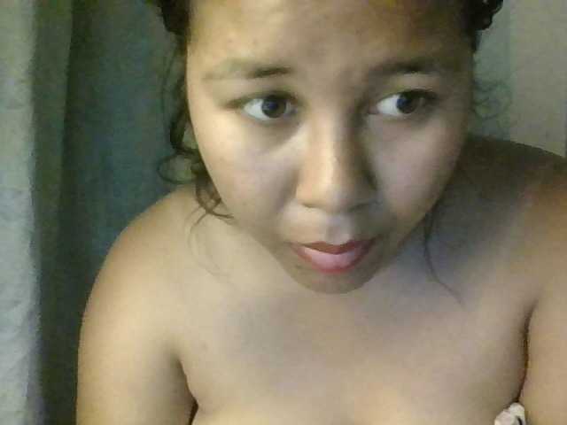 Ericah-Boobss live cam on BongaCams