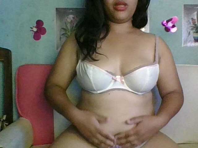 Ericah-Boobss live cam on BongaCams