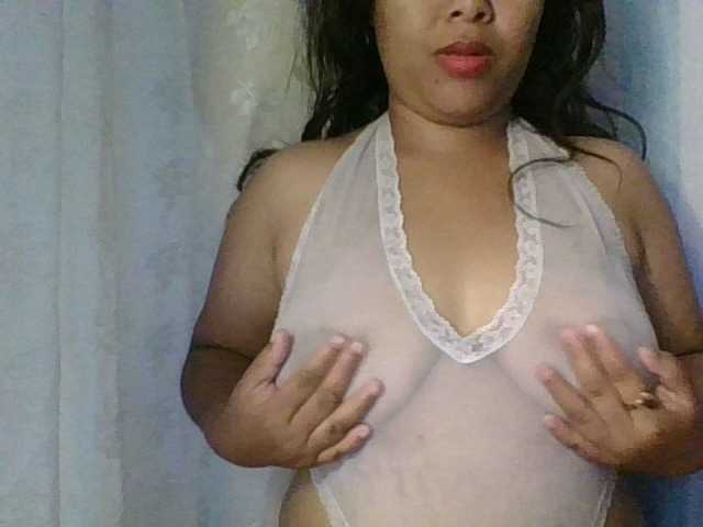 Ericah-Boobss, live now on BongaCams