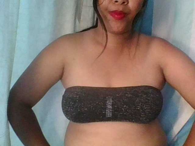 Ericah-Boobss live cam on BongaCams